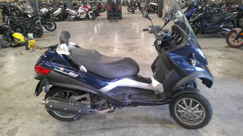 PIAGGIO MP3 400 4