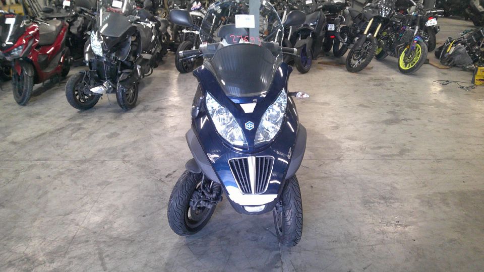 PIAGGIO MP3 400 4