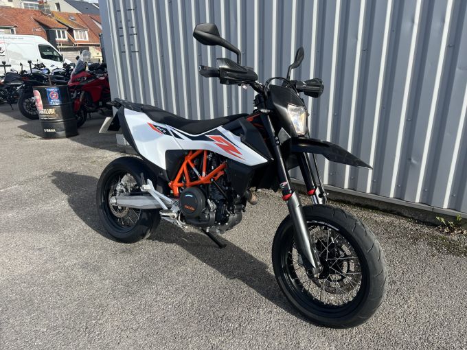 KTM 690 SMC R 4