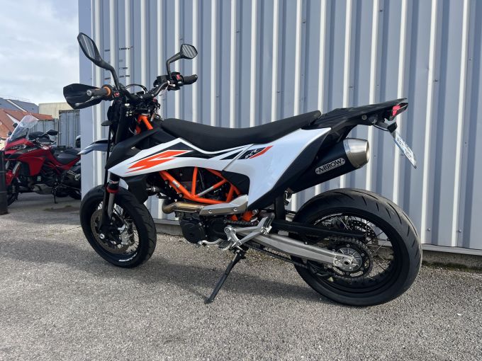 KTM 690 SMC R 4