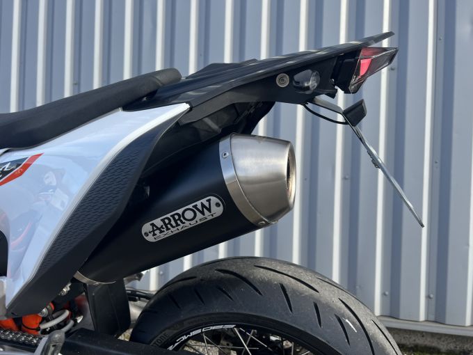 KTM 690 SMC R 4
