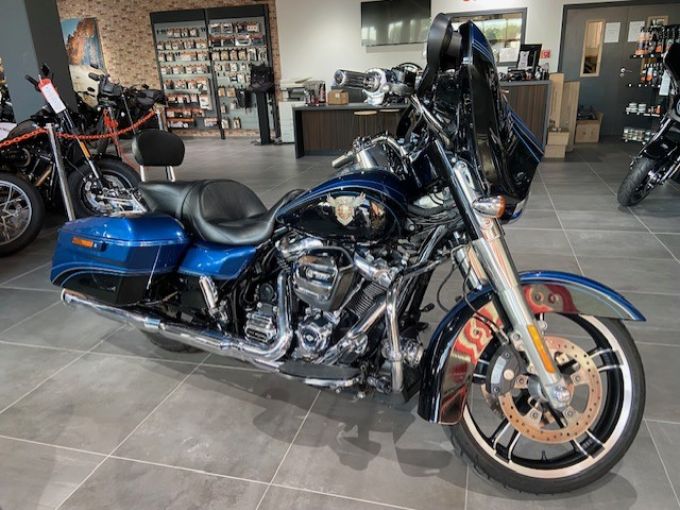 HARLEY-DAVIDSON TOURING STREET GLIDE 1745 115Th ANNIVERSAIRE 4