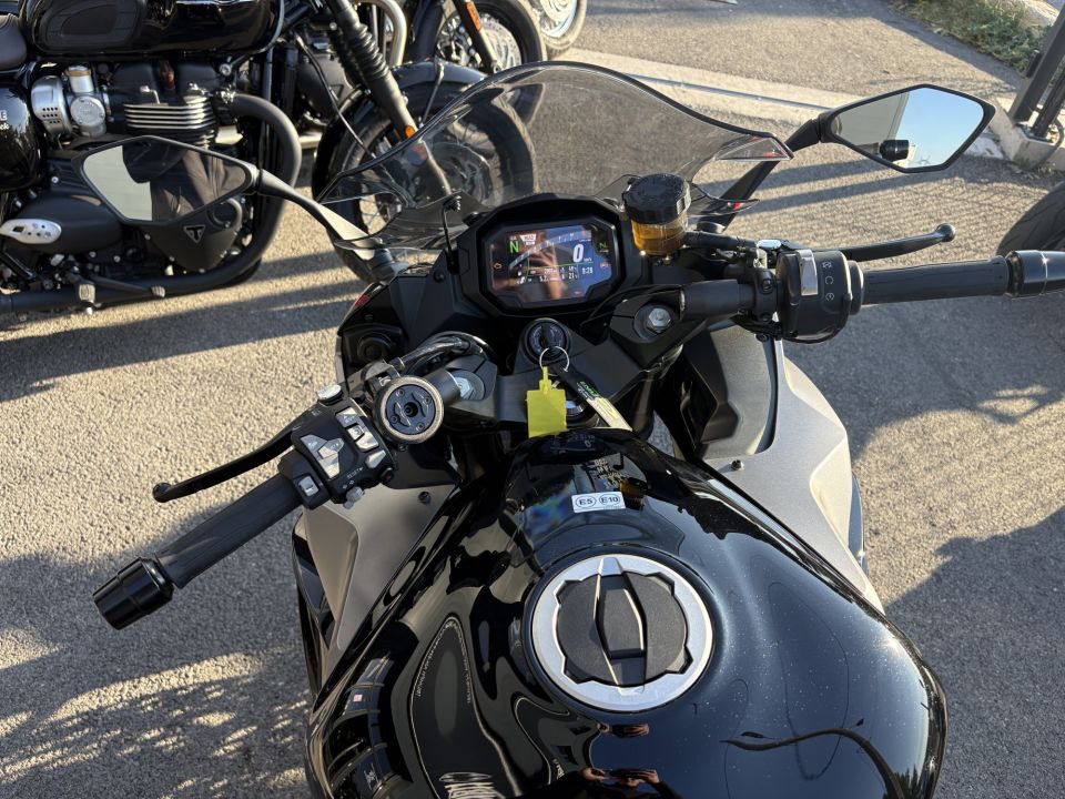 KAWASAKI NINJA 1000 SX 4