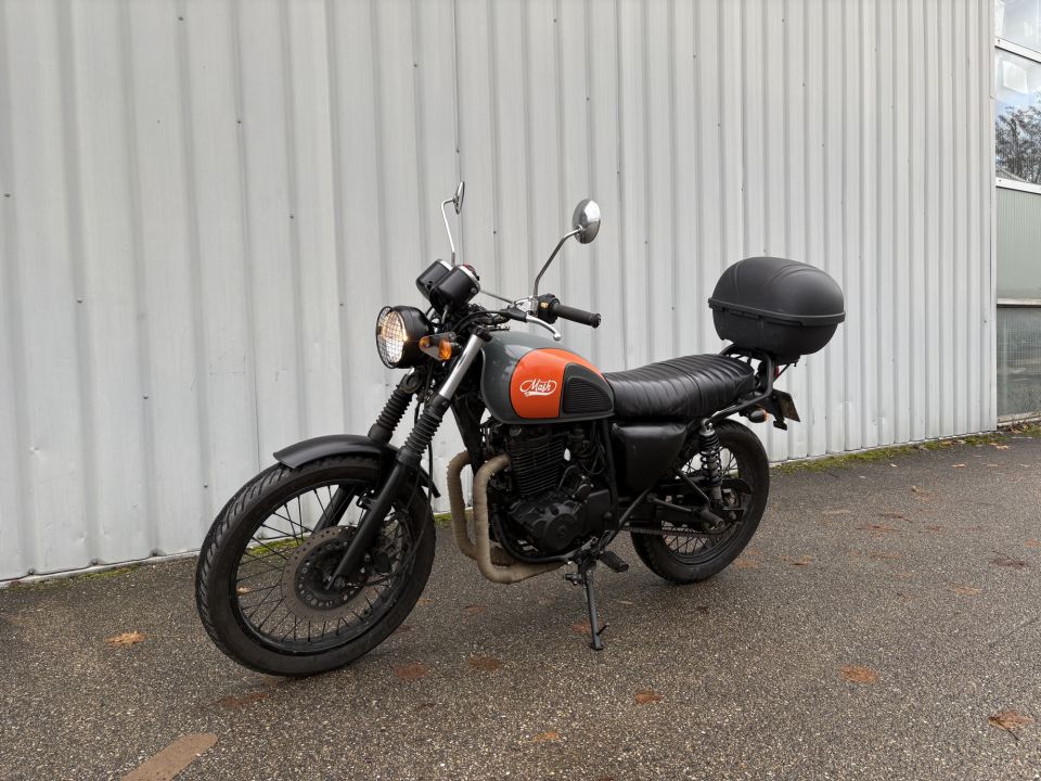 MASH SCRAMBLER 400 4