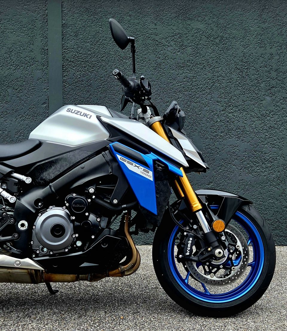 SUZUKI GSX-S 1000 ABS 4