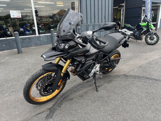 VOGE DS900X 4