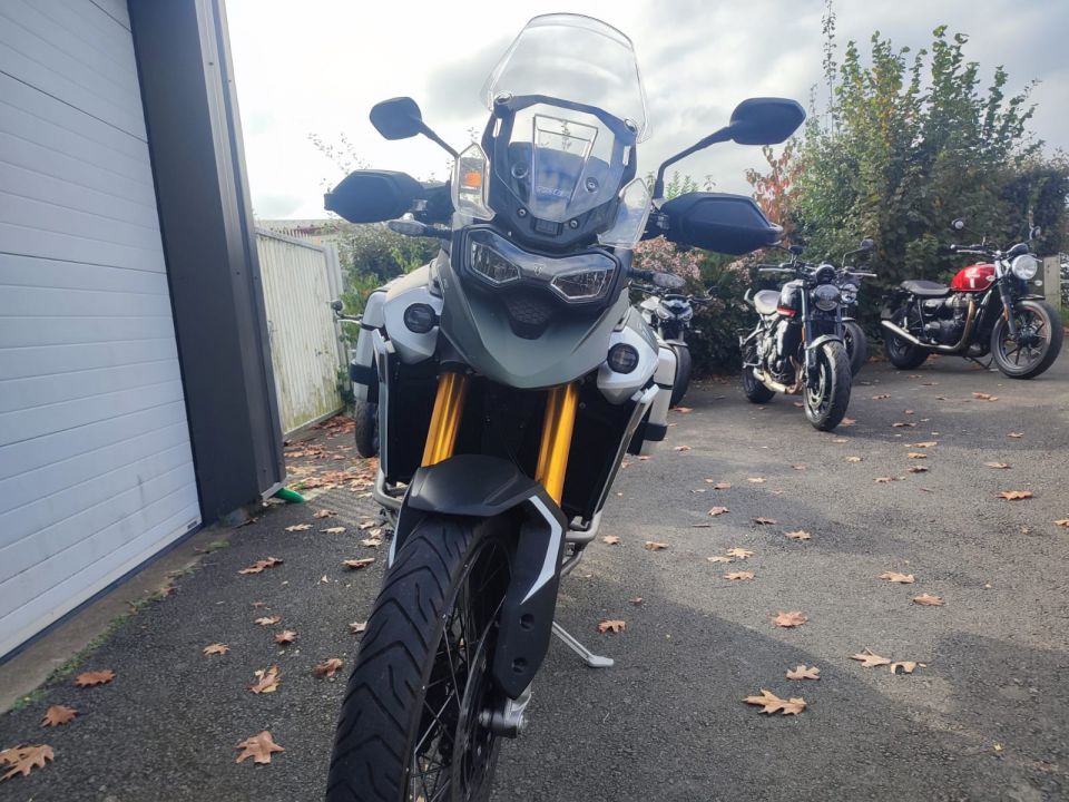 TRIUMPH TIGER 900 RALLY PRO 4