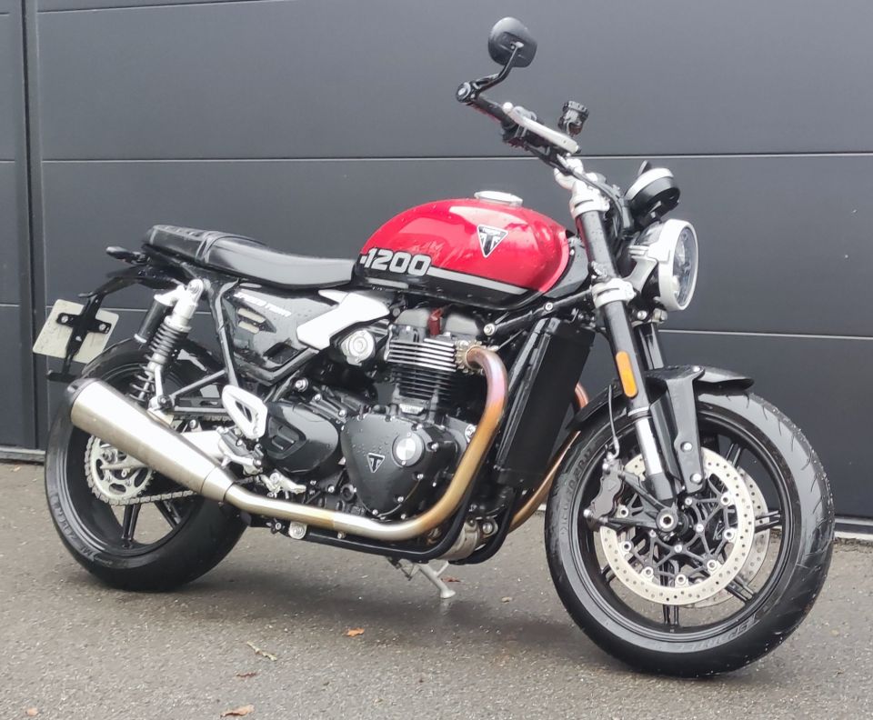 TRIUMPH SPEED TWIN 1200 4