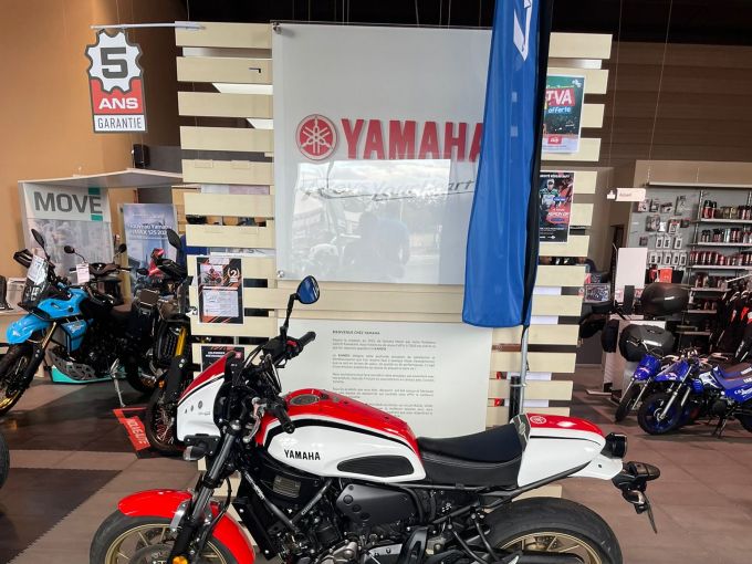 YAMAHA XSR 700 4