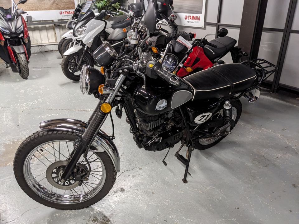 MASH SCRAMBLER 125 4