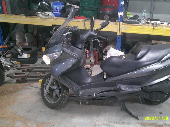 SUZUKI BURGMAN 125 4