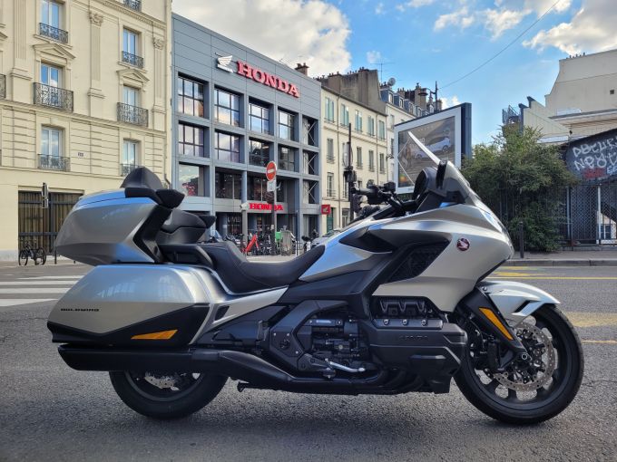 HONDA GL 1800 GOLDWING DCT 4