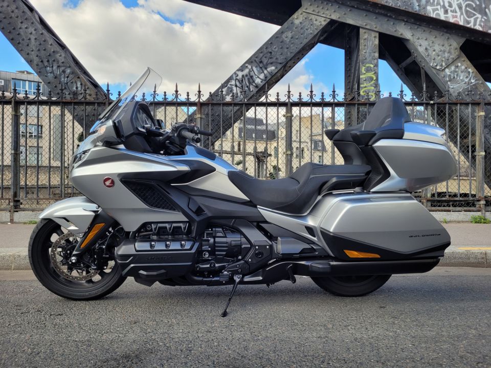 HONDA GL 1800 GOLDWING DCT 4