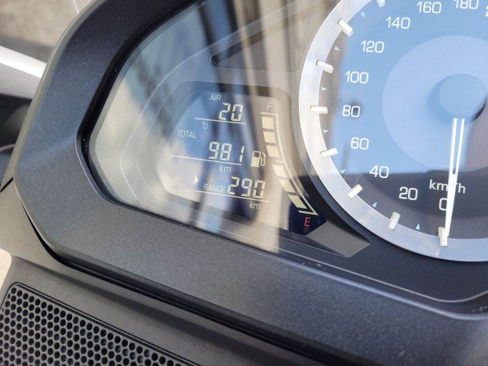 HONDA GL 1800 GOLDWING DCT 4