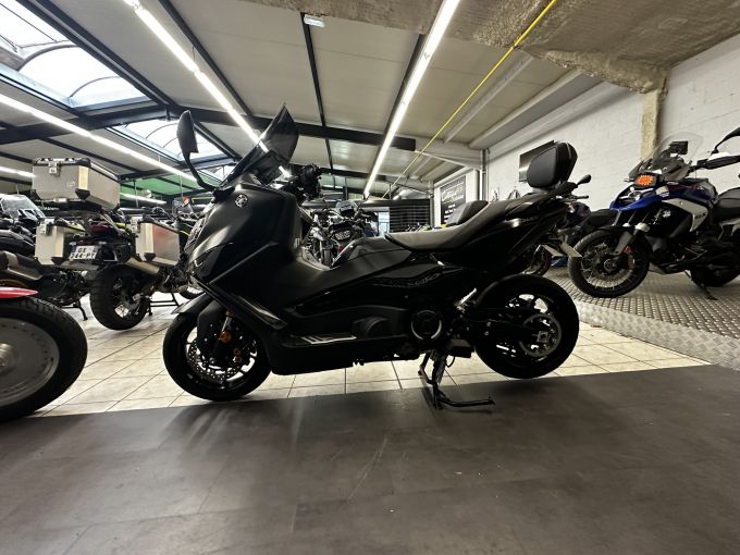 YAMAHA XP T-MAX 560 TECH MAX 4