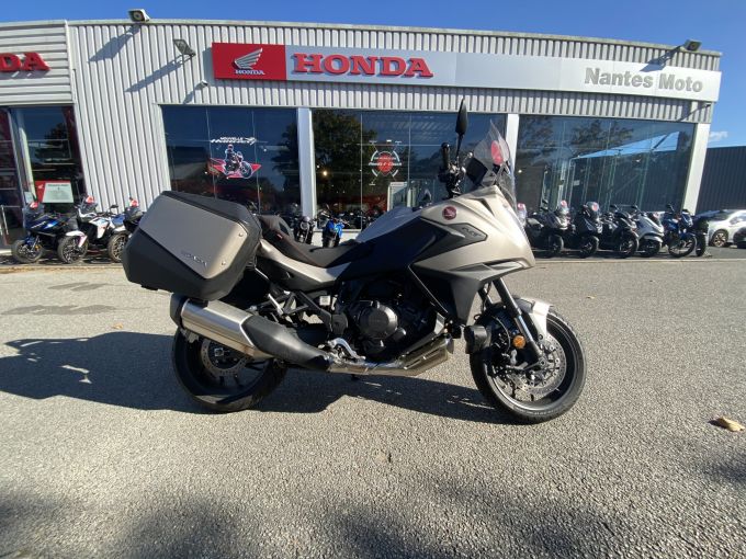 HONDA NT 1100 4