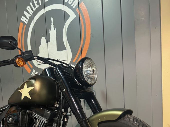 HARLEY-DAVIDSON SOFTAIL SLIM 1800 S 4