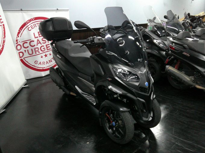 PIAGGIO MP3 530 HPE EXCLUSIVE 4