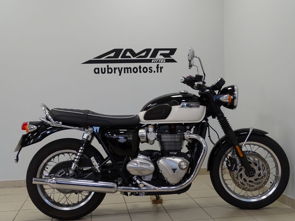 TRIUMPH BONNEVILLE T120 1200 4