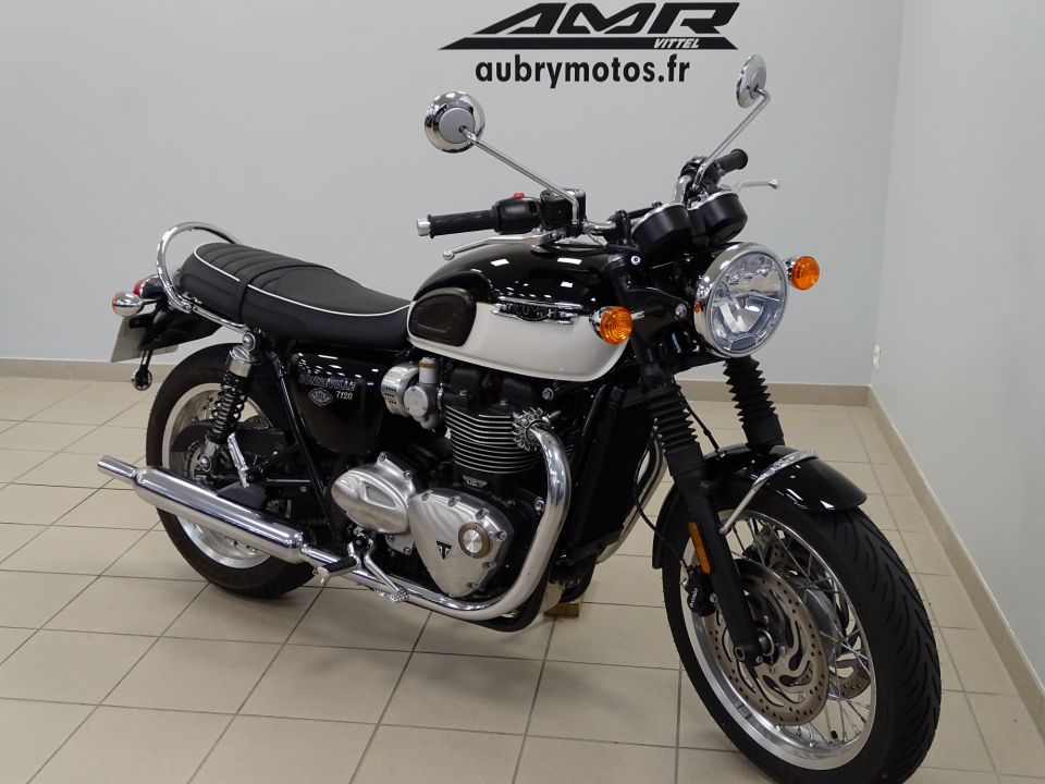 TRIUMPH BONNEVILLE T120 1200 4