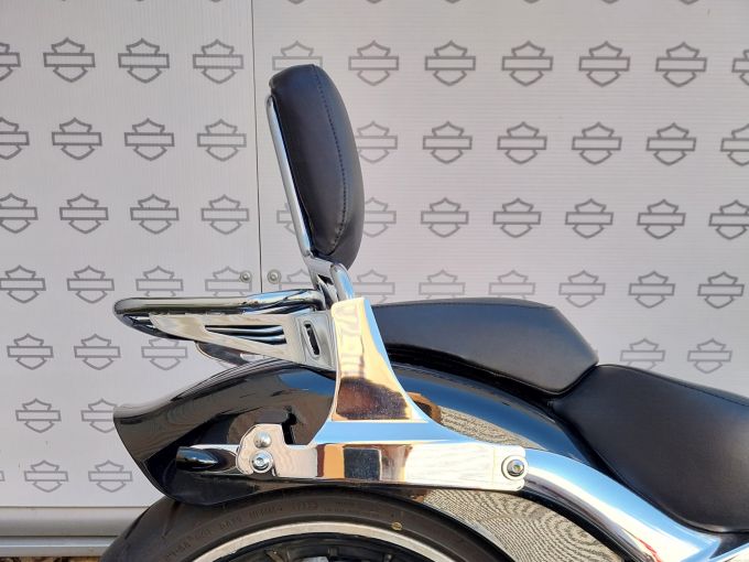 HARLEY-DAVIDSON SOFTAIL BREAKOUT 1690 4
