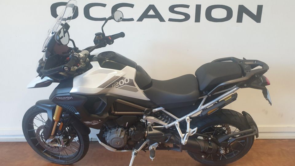 TRIUMPH TIGER 1200 RALLY PRO 4