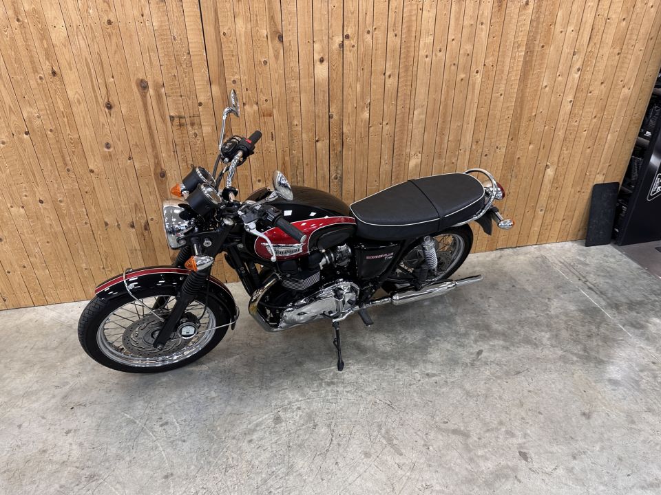 TRIUMPH Bonneville T100 4