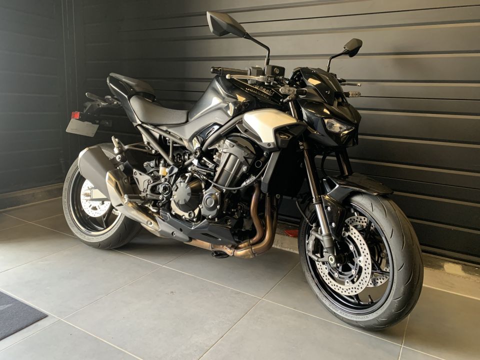 KAWASAKI Z 900 4