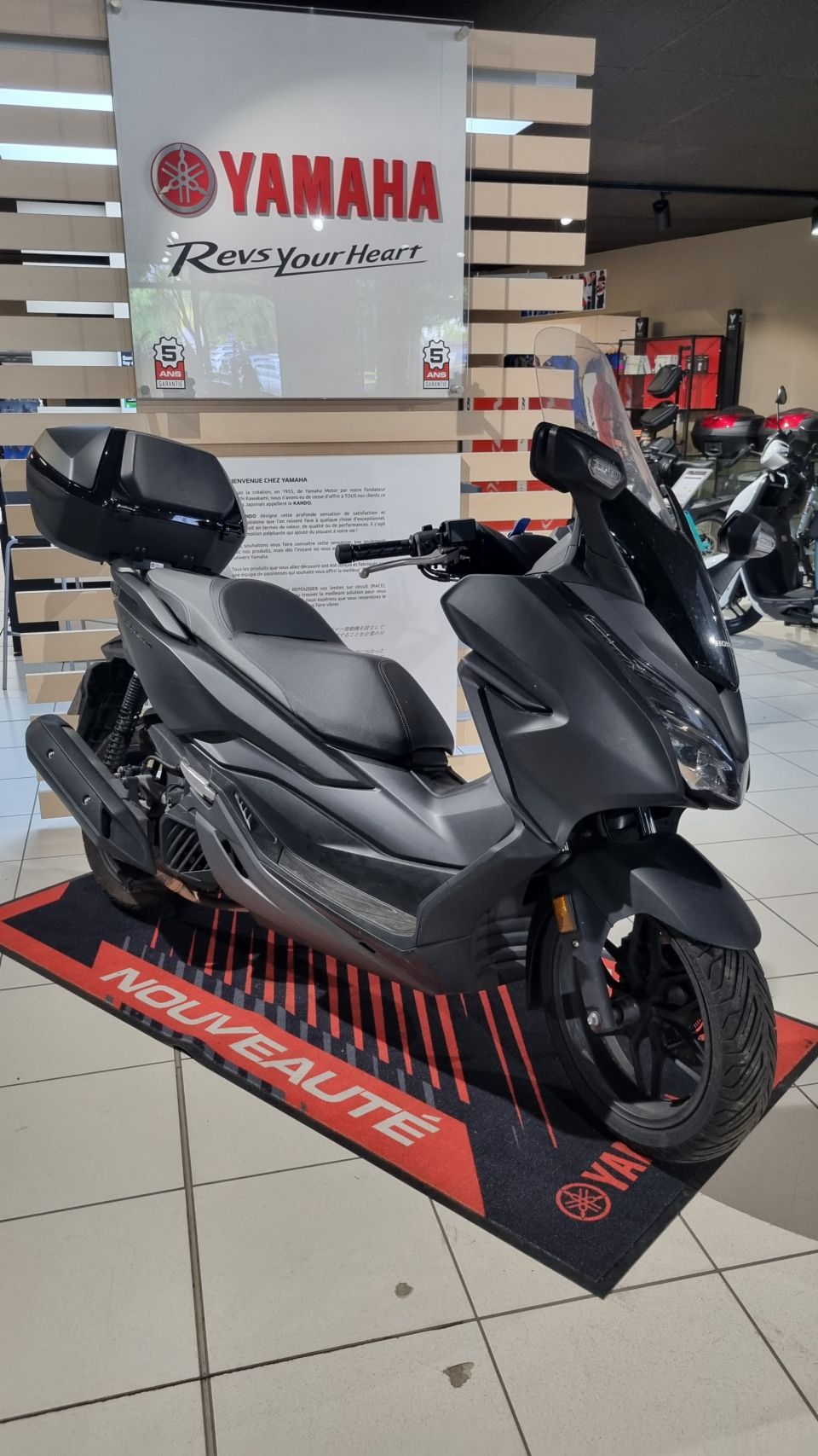 HONDA NSS FORZA 125 4