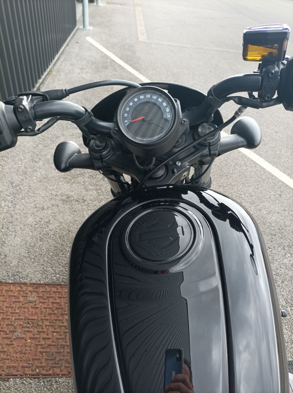 HARLEY-DAVIDSON SPORTSTER Nightster 975 RH 4