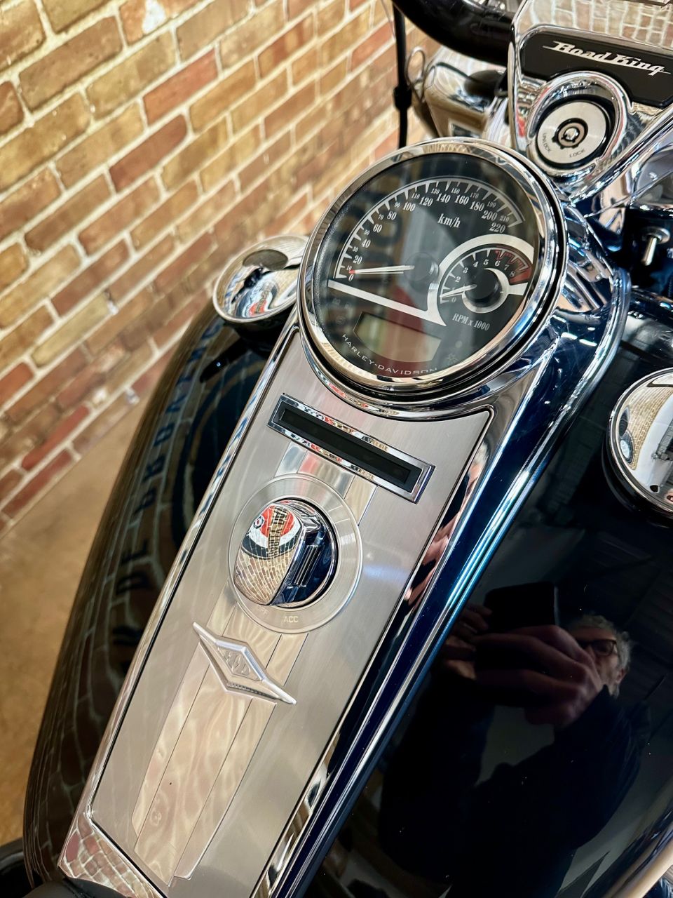 HARLEY-DAVIDSON TOURING ROAD KING 1690 4