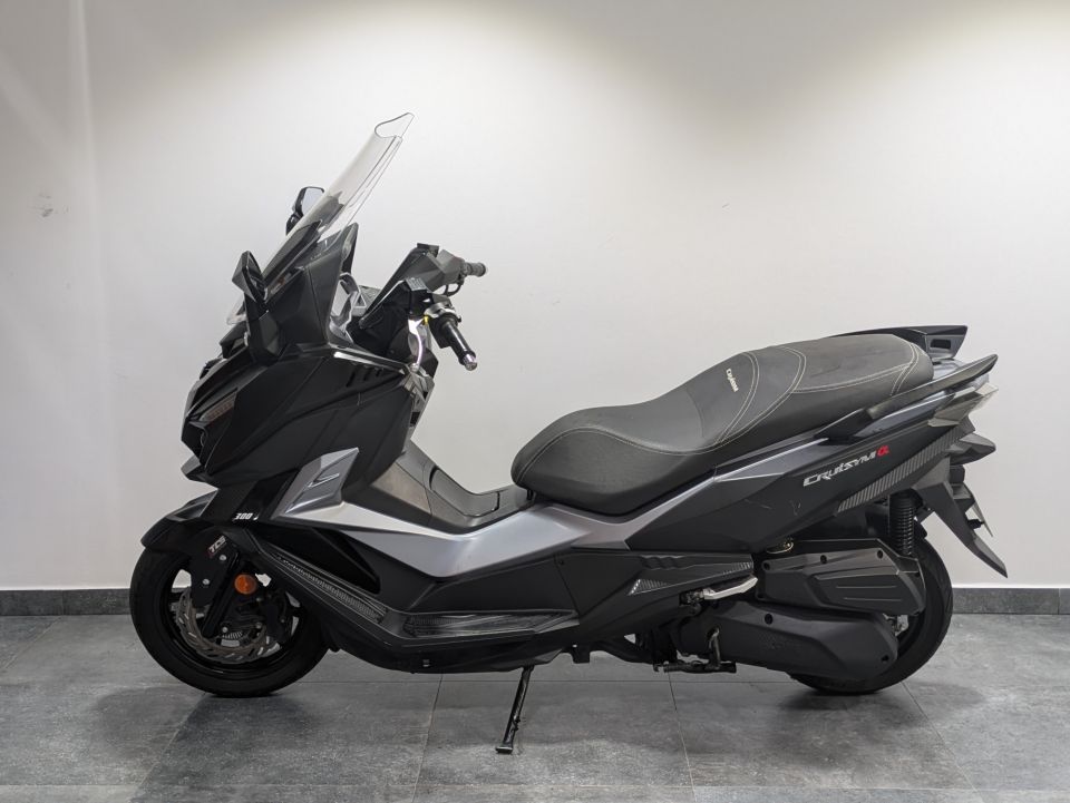 SYM CRUISYM 300 4