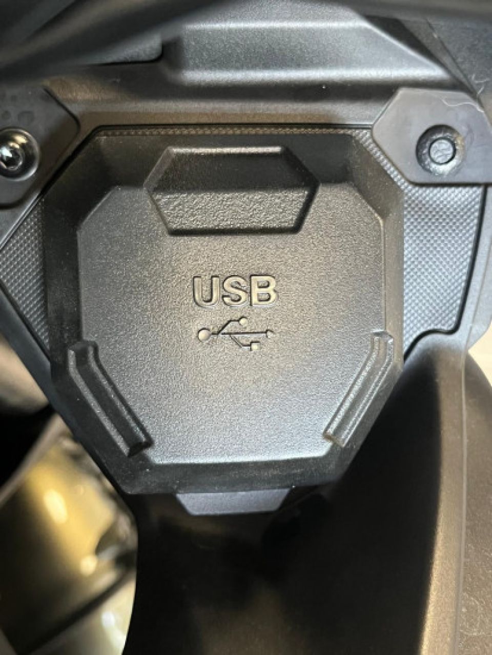 KAWASAKI VERSYS 650 4