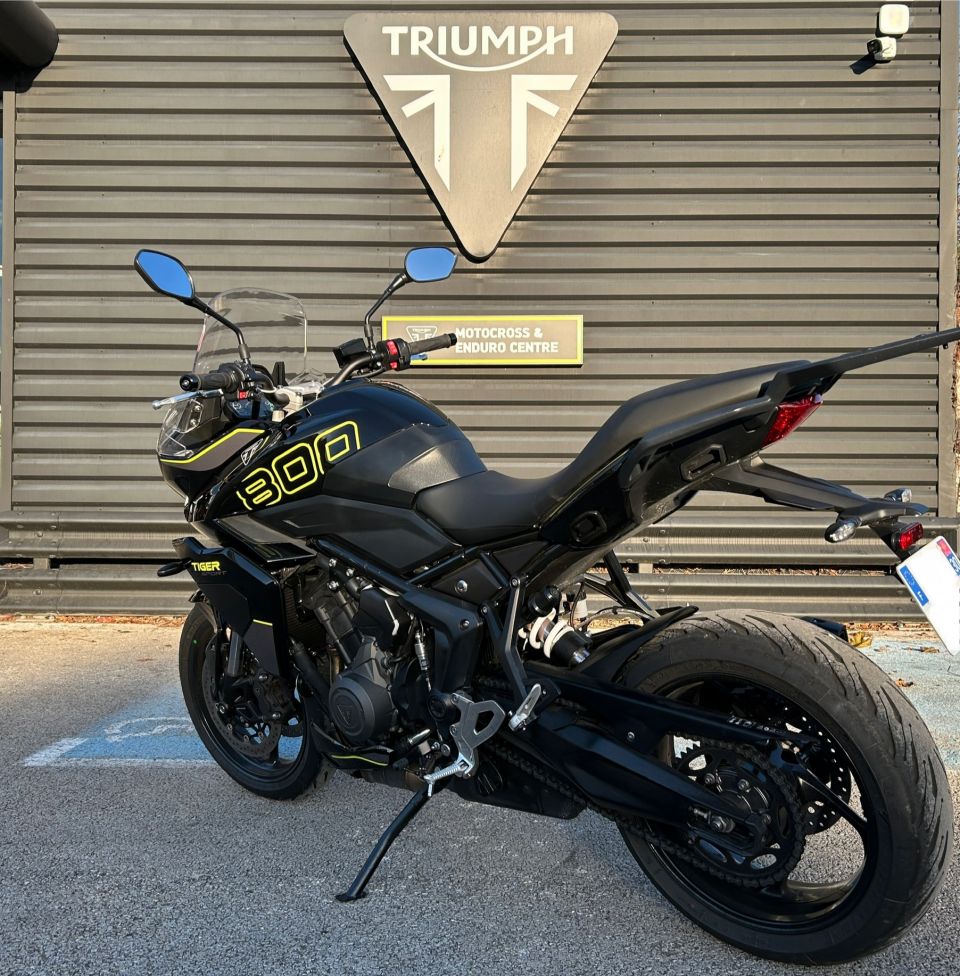 TRIUMPH Tiger Sport 800 4