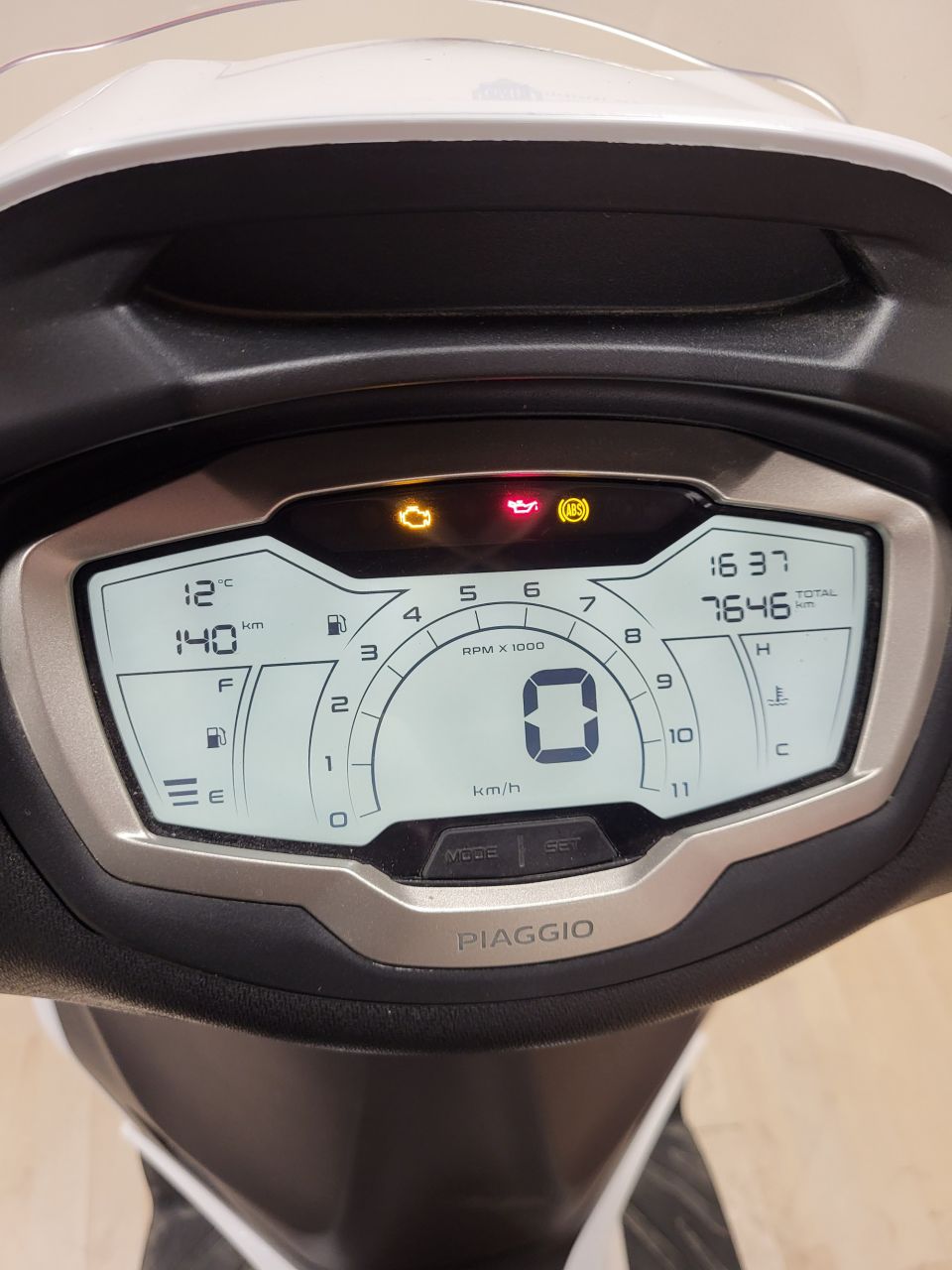 PIAGGIO BEVERLY 400 4