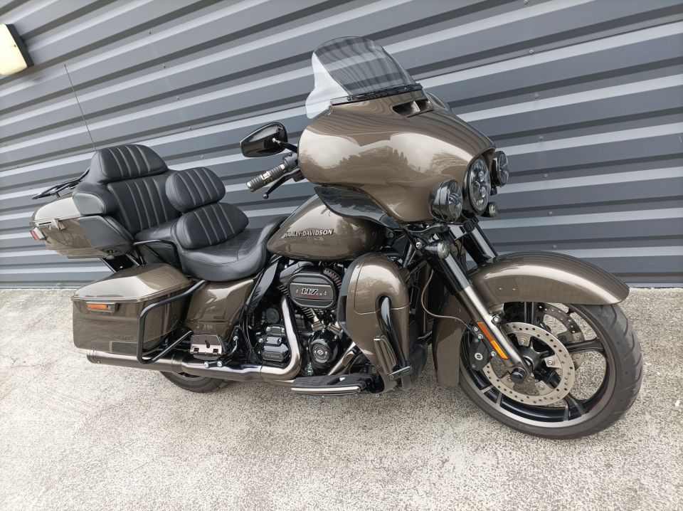 HARLEY-DAVIDSON TOURING ELECTRA GLIDE 1923 ULTRA CVO 4