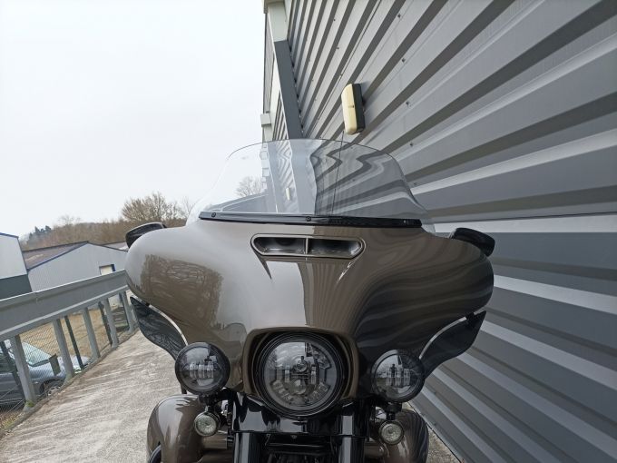 HARLEY-DAVIDSON TOURING ELECTRA GLIDE 1923 ULTRA CVO 4