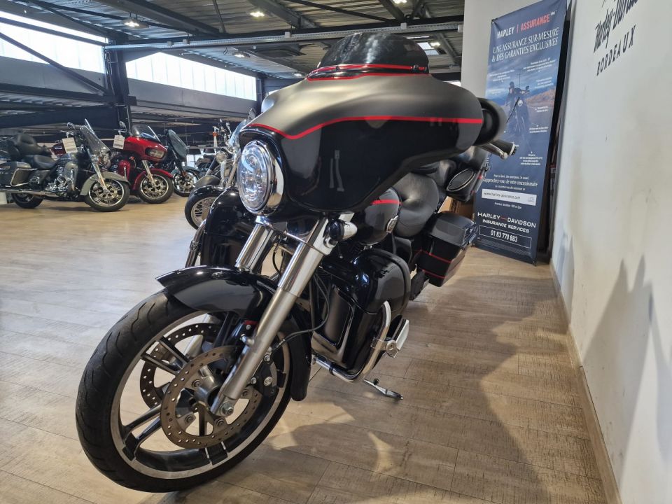 HARLEY-DAVIDSON TOURING ELECTRA GLIDE 1584 ULTRA CLASSIC 4