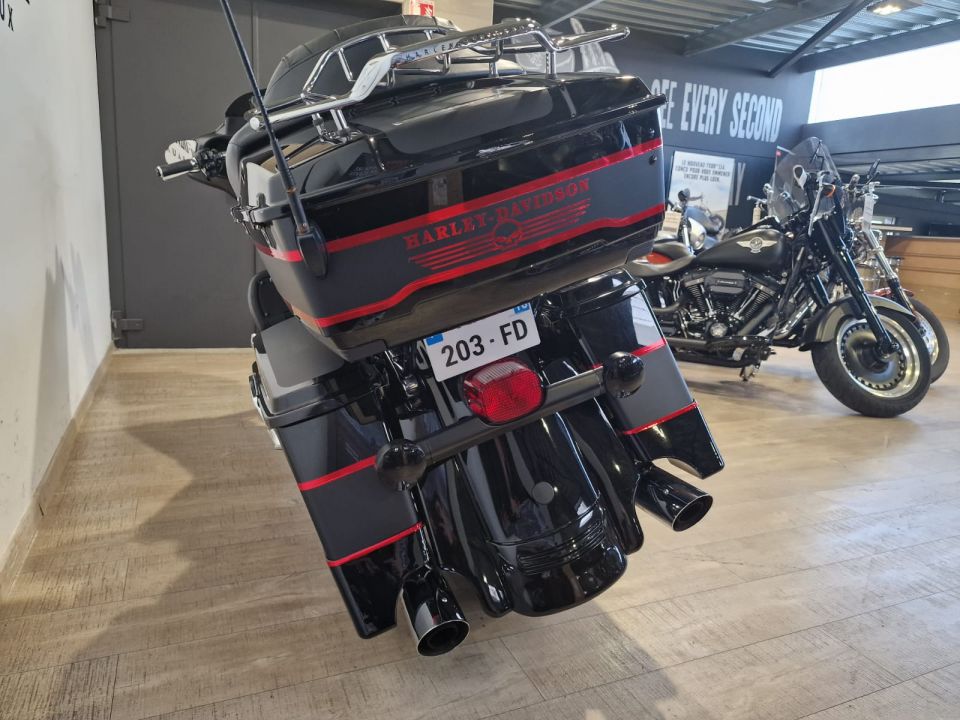 HARLEY-DAVIDSON TOURING ELECTRA GLIDE 1584 ULTRA CLASSIC 4