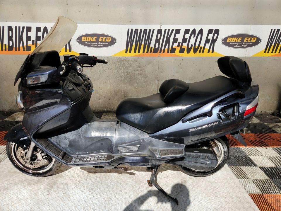 SUZUKI BURGMAN 650 4