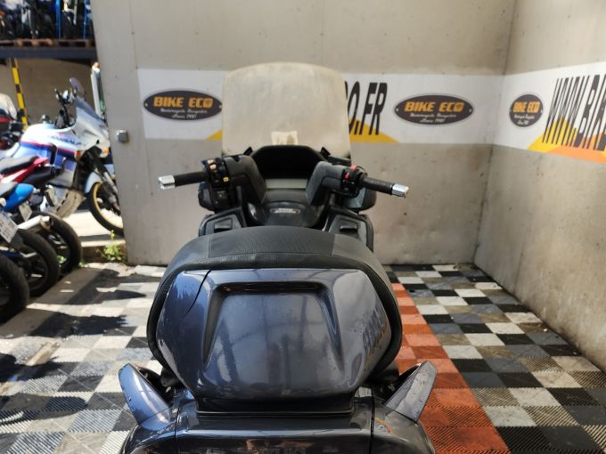 SUZUKI BURGMAN 650 4