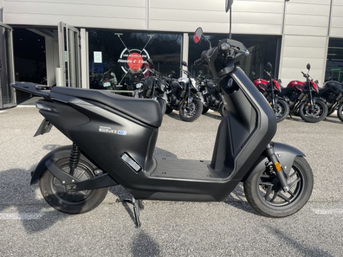 HONDA EM1 e: 4
