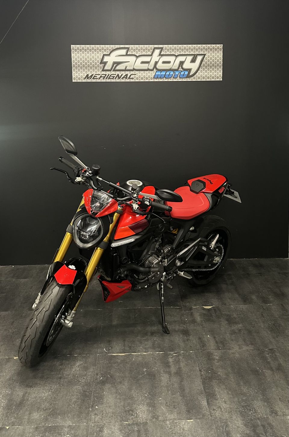 DUCATI MONSTER 950 SP 4