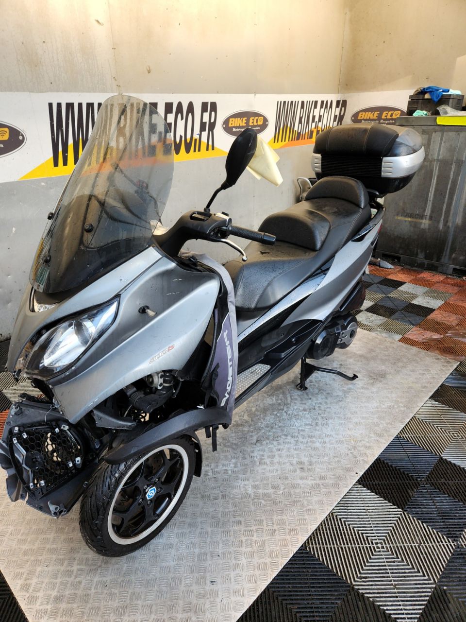 PIAGGIO MP3 500 LT 4