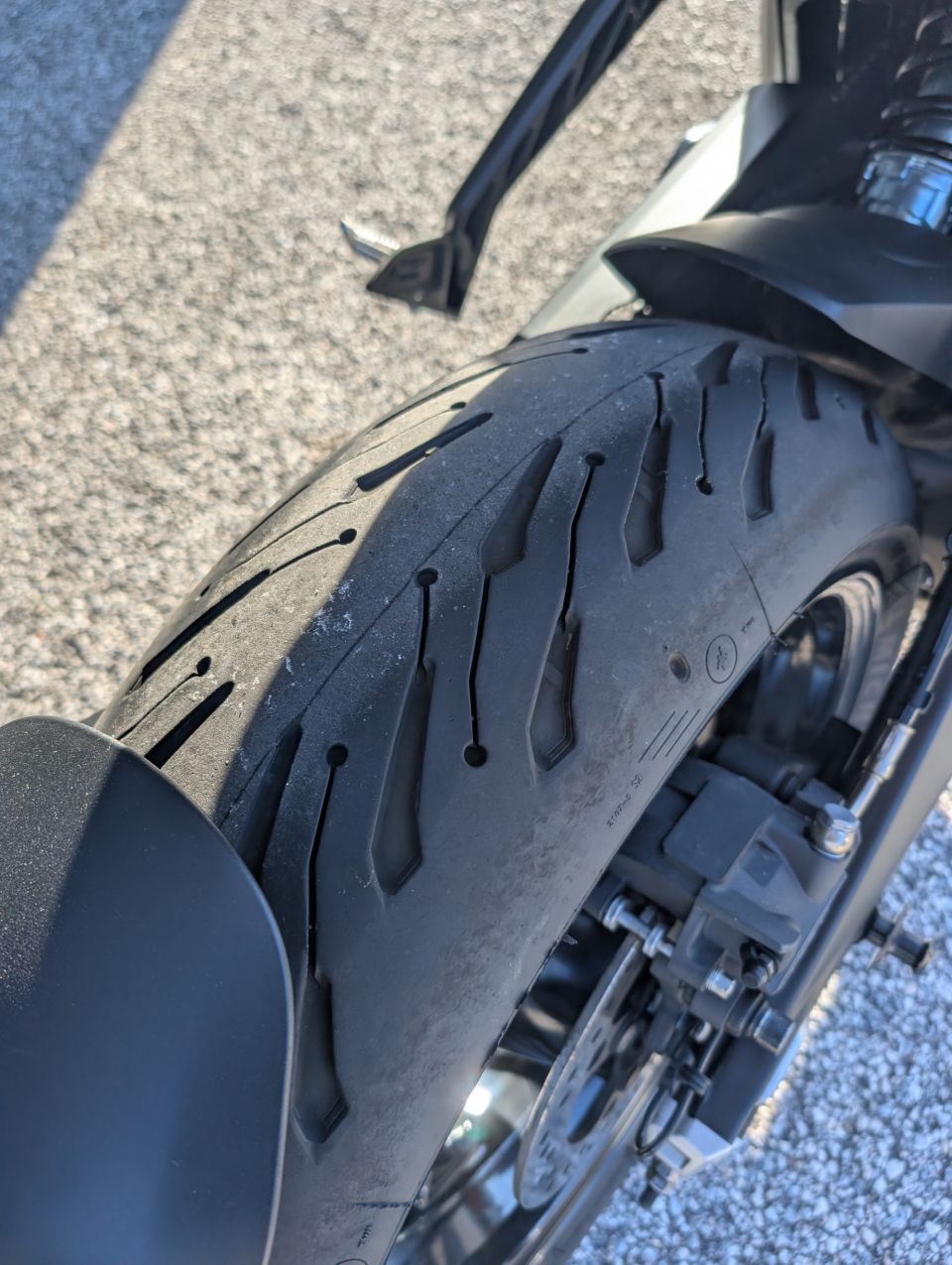 TRIUMPH TRIDENT 660 4