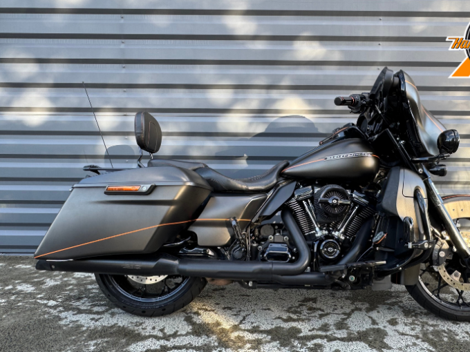 HARLEY-DAVIDSON TOURING STREET GLIDE 1868 SPECIAL 4