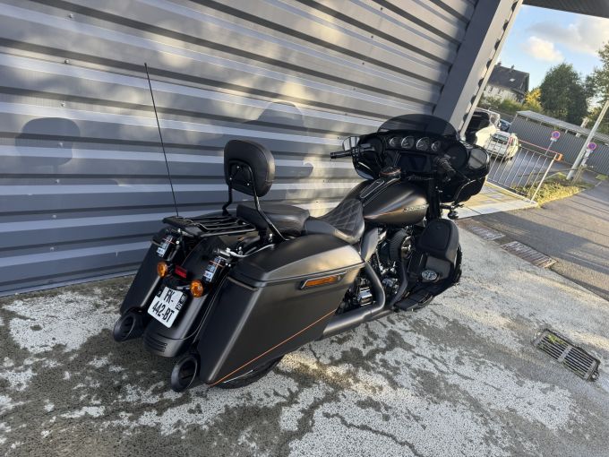 HARLEY-DAVIDSON TOURING STREET GLIDE 1868 SPECIAL 4