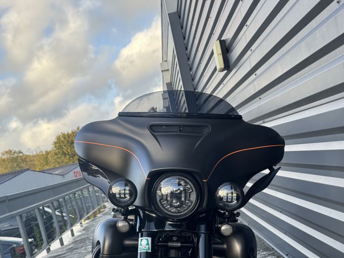 HARLEY-DAVIDSON TOURING STREET GLIDE 1868 SPECIAL 4