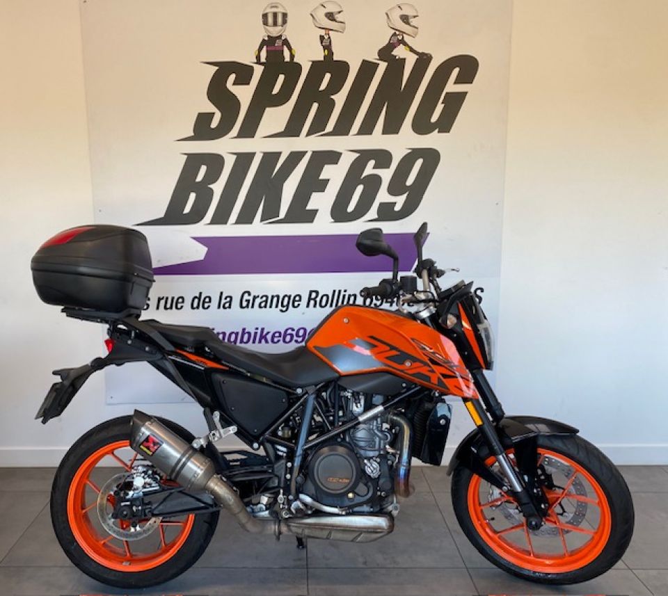 KTM 690 DUKE 4