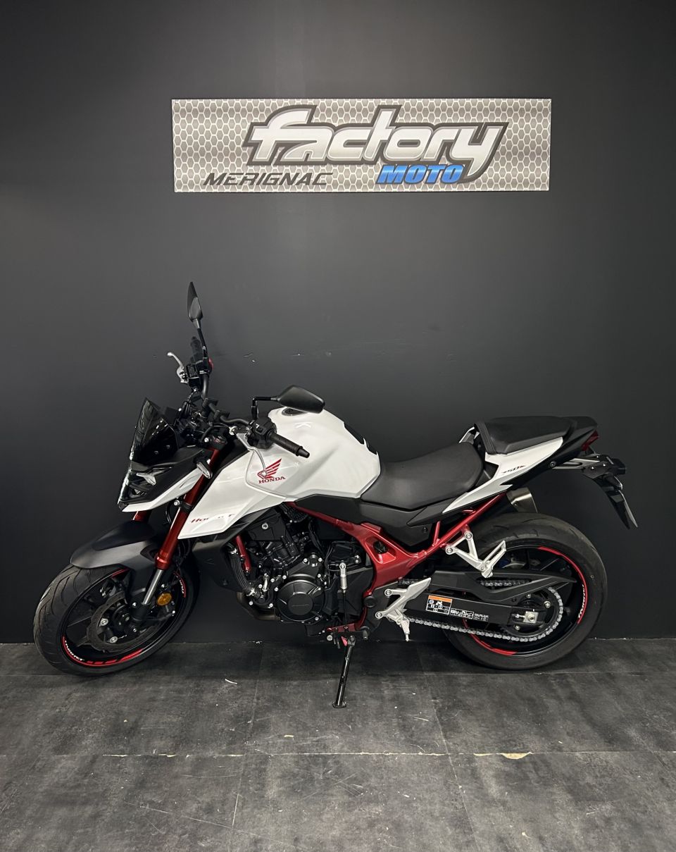 HONDA CB 750 HORNET 4